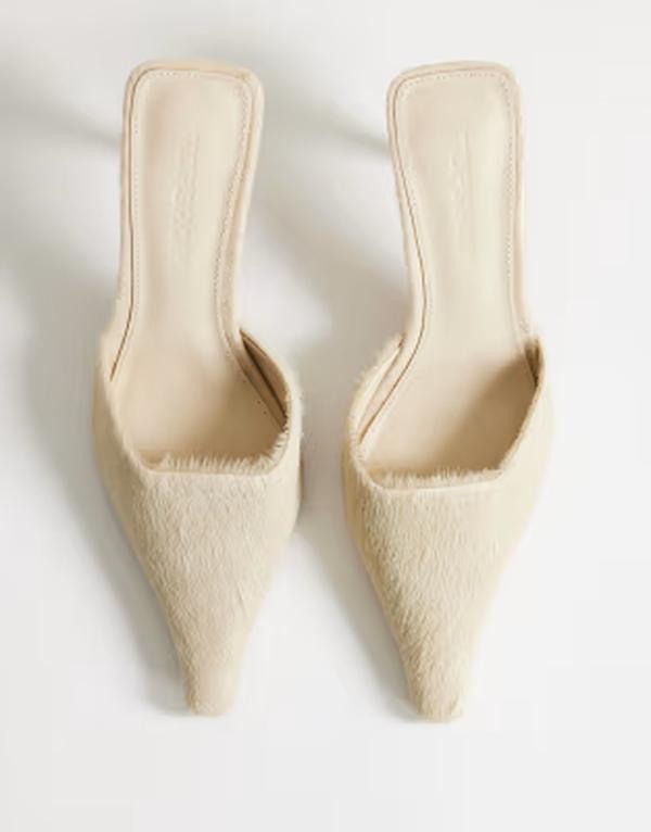 とっ始め販売店 レディース シューズ サンダル なめし革 踵 Topshop Alfie real hair-on leather pointed toe heeled mules Off-white 象牙色