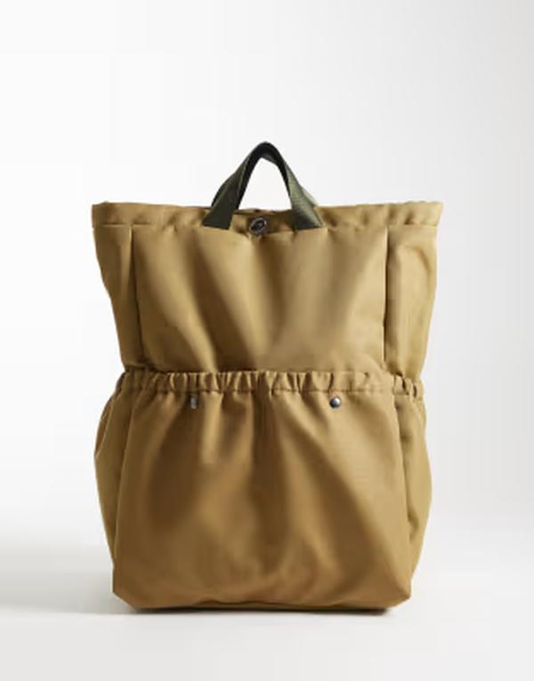 エイソス メンズ 御徒面子 うしろ側風呂敷き包み・背嚢 ASOS DESIGN canvas backpack ineutral NEUTRAL