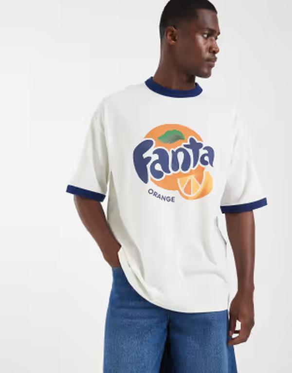エイソス メンズ トップス ティーシャツ 刷り上げる ASOS DESIGN oversized T-shirt with Fanta print Off White 象牙色