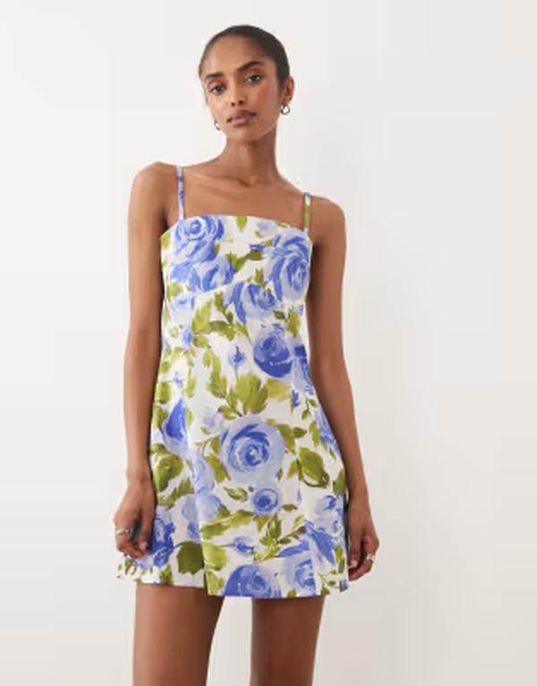 エイソス レディース トップス 衣裳 御花柄 刷り上げる ミニ 綿織物 リネン 御花 ASOS DESIGN cotton linen camini sundress with shaped bust floral print Blue Floral Print 青碧