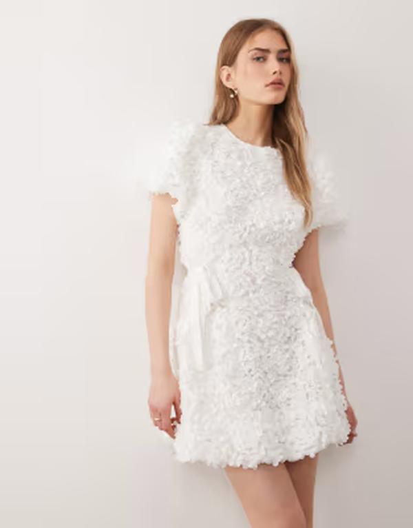 ベビージュン レディース トップス 衣裳 チュール 御花柄 ミニ 旗がしら ケープ 御花 Dream Sister Jane Bridal Petalscape floral tulle mini dress WHITE 白いこと