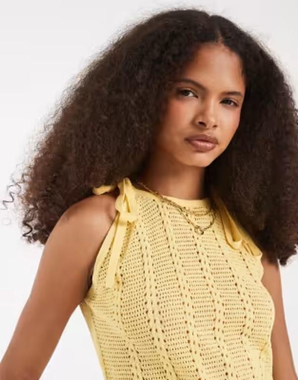 ヴェロモーダ レディース トップス より良い 編み物 Vero Moda tie shoulderacer crochet knitank top インチ golden yellow Golden haze 黄色