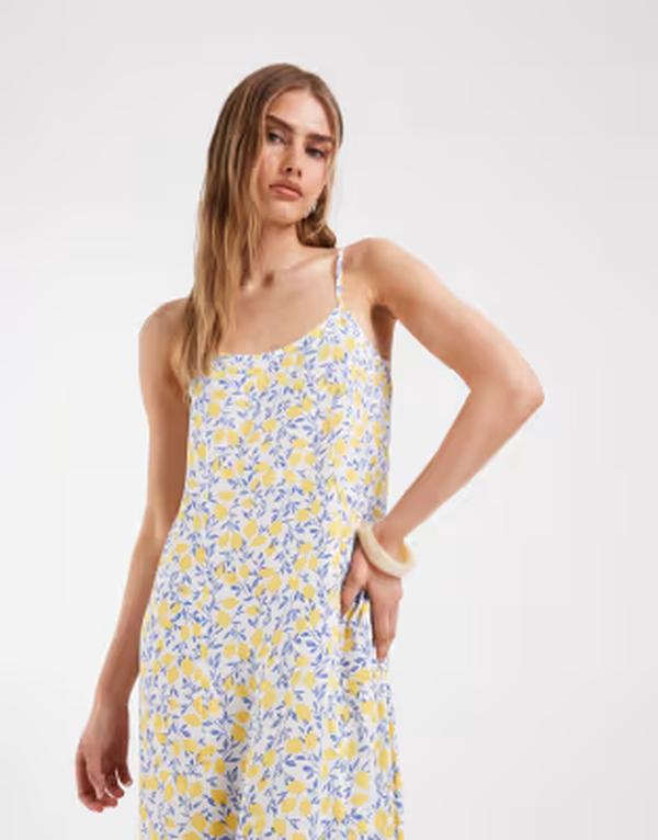 ピーシーズ レディース トップス ワンピース プリント マキシ PIECES woven cami maxi dress and yellow lemon print Lemon Drop/ Blue ブルー｜ReVida 店