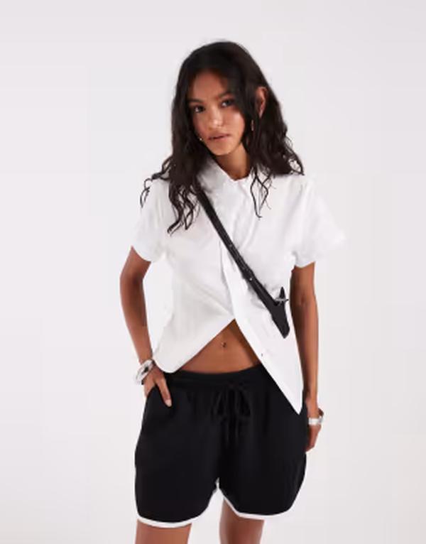 エイソス レディース ボトムス 二分の一ズボン下・さる股引き 遊撃手ズボン下 ASOS DESIGN runner shorts with white piping Black 黒いこと