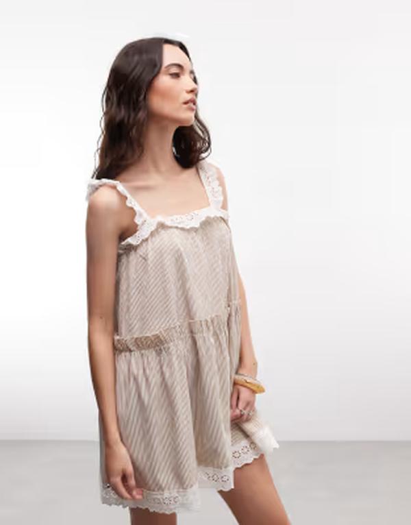 デイジーストリート レディース トップス ワンピース ティアード ミニ レース Daisy Street chuck on tiered smock mini dress with lacedging stripe BROWN ブラウン|ReVida 店
