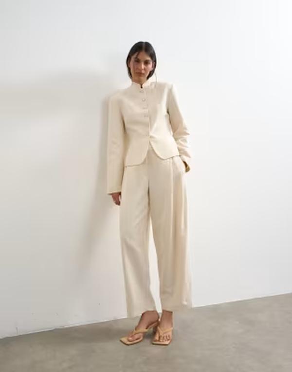 トップショップ レディース ボトムス カジュアルパンツ Topshop crop barrel pants in ecru - part of a set ECRU エクリュ|ReVida 店