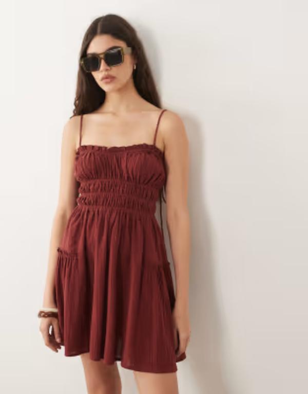 エイソス レディース トップス 衣装 ミニ ASOS DESIGN Faith beach shirred mini sundress Burgundy バーガンディ