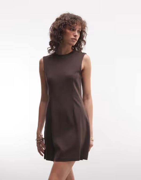 モンキ レディース トップス 衣裳 酉の方角目じるし ミニ ノースリーブ Monki cinched waist sleeveless mini dress インチ chocolate Brown 赤銅色