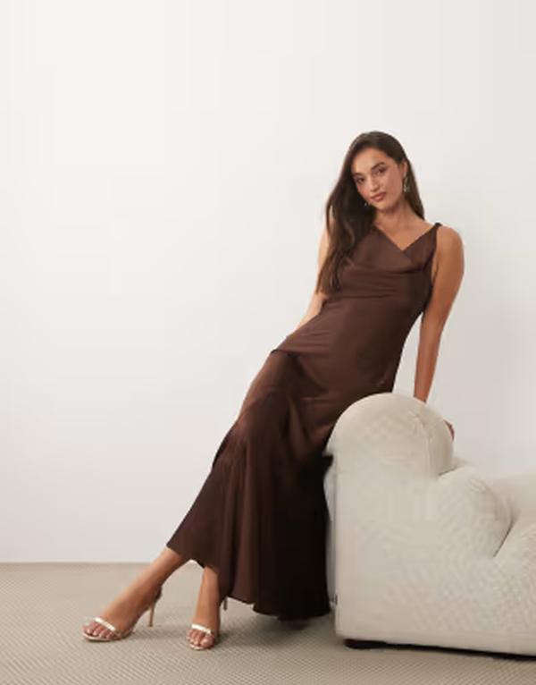 別墅 レディース トップス 衣装 繻子 マキシ ホルター VILA halter cowl neck satin maxi dress インチ chocolate Shaved Chocolate 黒茶