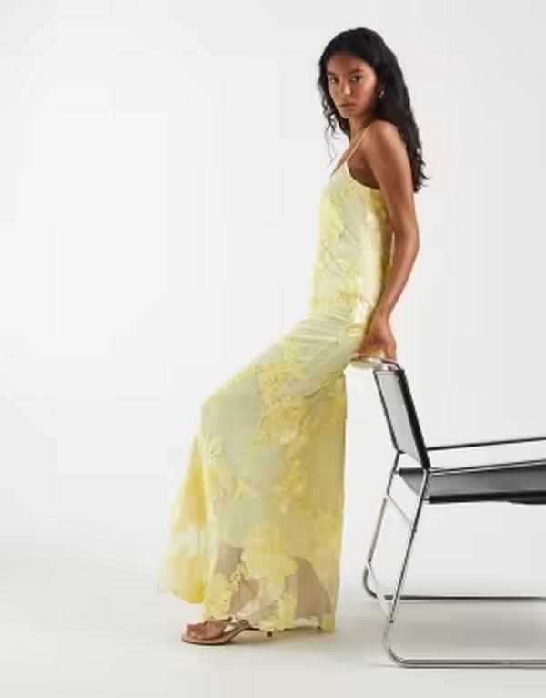 ピーシーズ レディース トップス 衣装 御花柄 メッシュ 刺しゅう マキシ 御花 PIECES floral embroidered mesh cami maxi dress インチ pastel yellow French vanilla 黄色