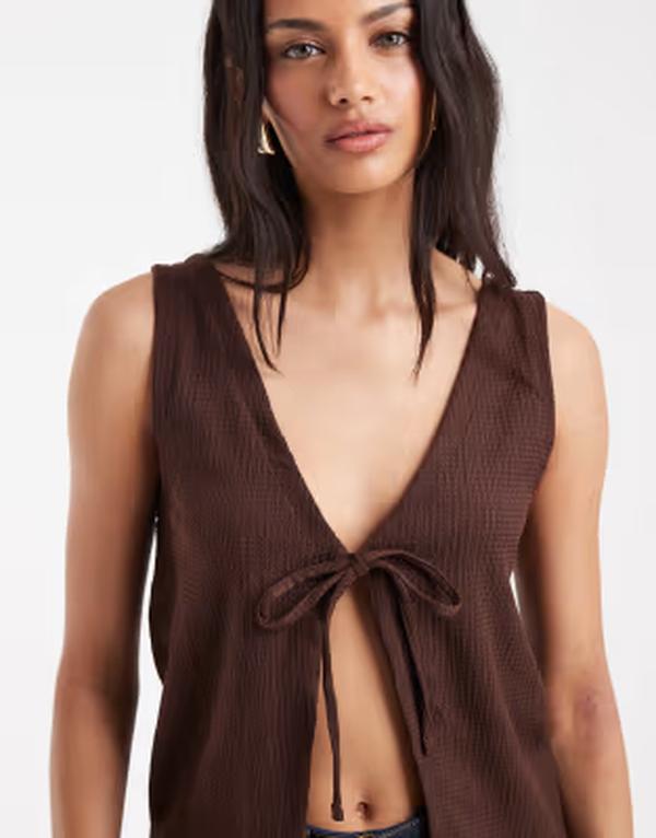 ピーシーズ レディース トップス より良い PIECES tie front reversible textured top インチ coffee Chicory coffee 珈琲