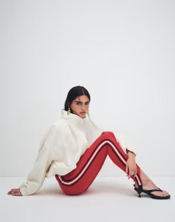 エイソス レディース ボトムス レギンス 対照 ASOS DESIGN stirrup leggings with contrast side stripes RED 赤いこと
