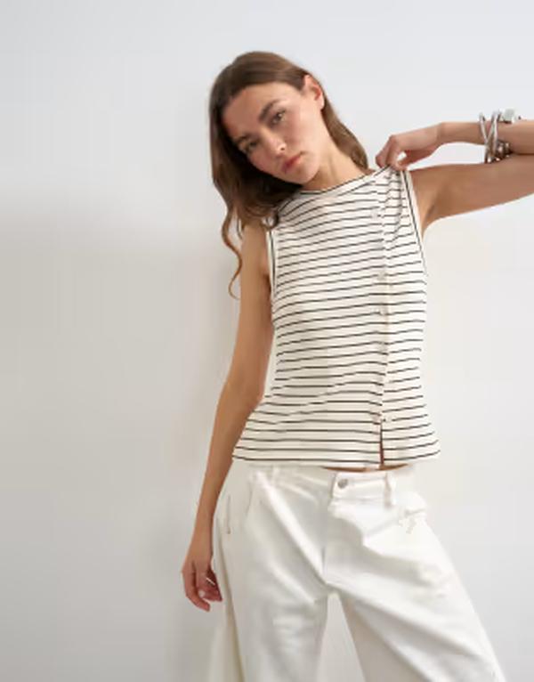 とっ始め販売店 レディース トップス より良い Topshop striped button up tank top and TBC 象牙色