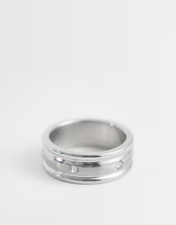 エイソス メンズ 佩び物 輪っか プルオーバー ASOS DESIGN waterproof stainlessteel brushedomed centre band ring with crystal detail SILVER しろがね色