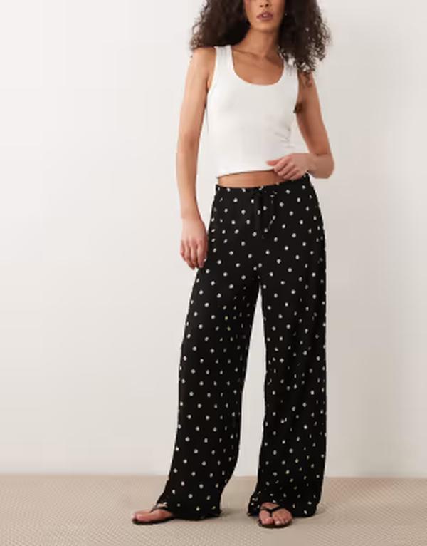 ジェイディーワイ レディース ボトムス 心地よいズボン下 一点柄 一点 JDY loose fitextured pants polka dot Black SANDSHELL DOT 黒いこと