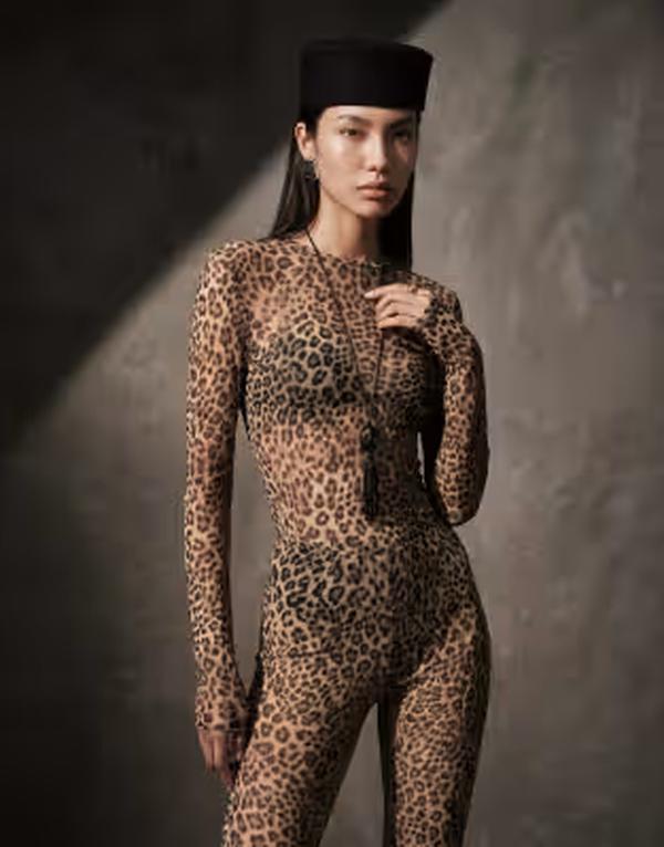 エイソス レディース ボトムス レギンス 刷り上げる メッシュ ASOS DESIGN mesh stirrup leggings インチ leopard print BROWN 赤銅色