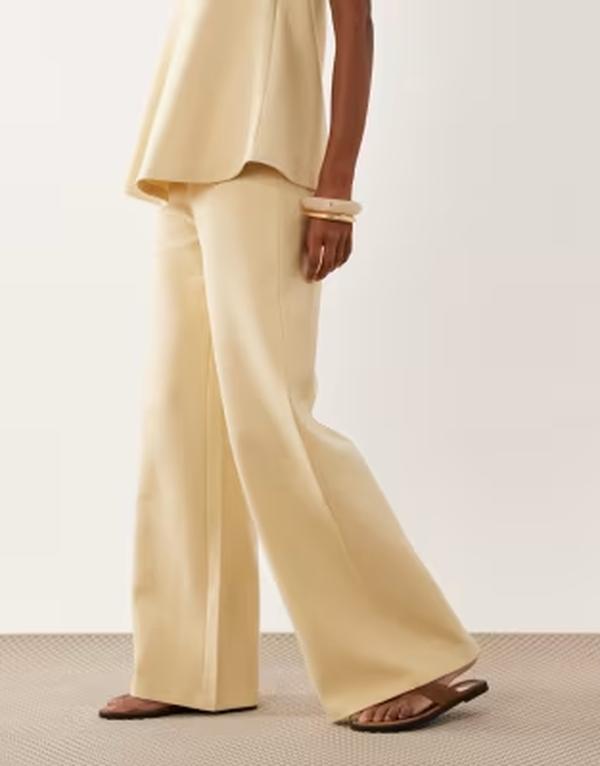 エイソス レディース ボトムス カジュアルパンツ ワイドレッグ ASOS DESIGN interlock wide leg pants in buttermilk - part of a set Buttermilk｜ReVida 店