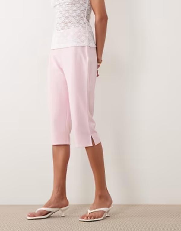 エイソス レディース ボトムス 心地よいズボン下 旗がしら ASOS DESIGN capri pants with side split インチ pale pink さくら色