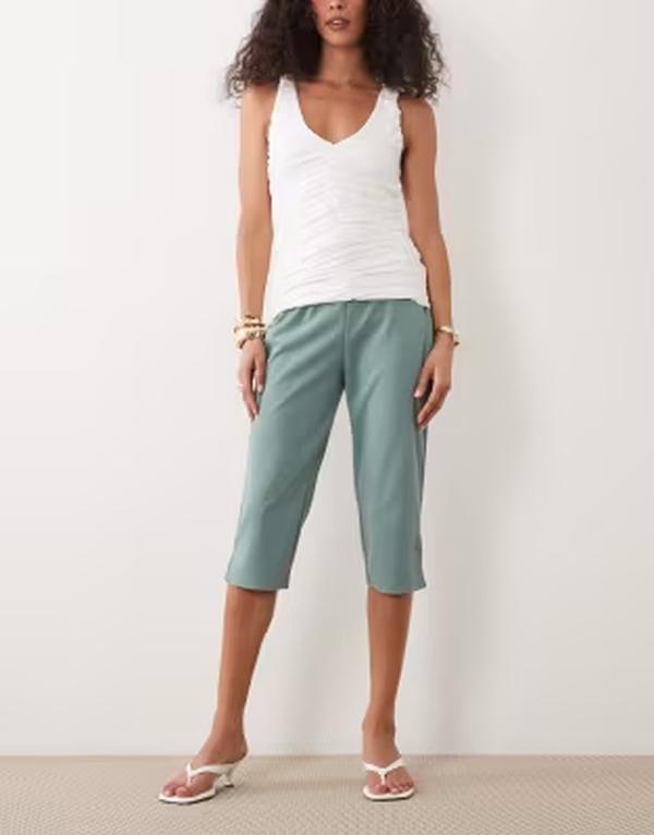 エイソス レディース ボトムス 心地よいズボン下 側面細長い切口 旗がしら ASOS DESIGN capri pants with side slit インチ duck egg DUCKEGG