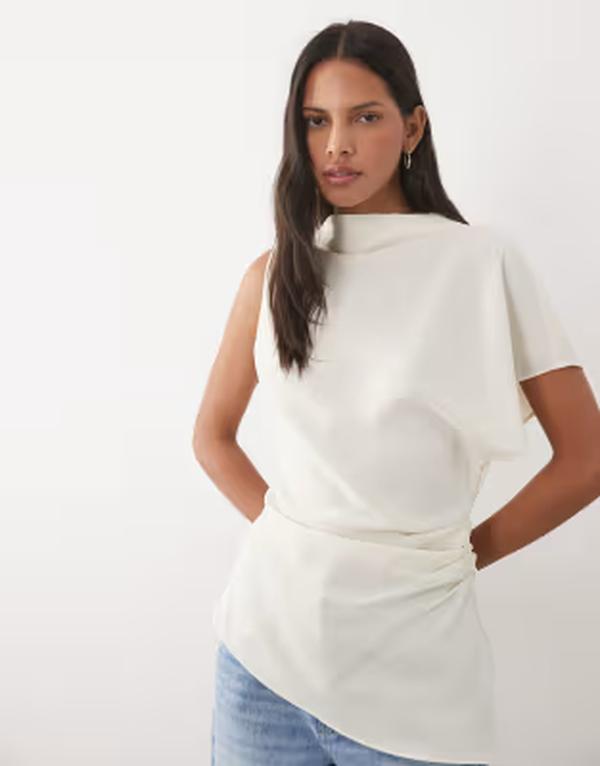 マンゴ レディース トップス ティーシャツ 非相称 ハイネック トップ Mango asymmetric high neck blouse BEIGE ベージュ