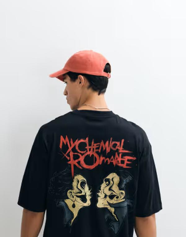 エイソス メンズ トップス ティーシャツ 刷り上げる ASOS DESIGN oversized T-shirt with MCR faces print Black 黒いこと