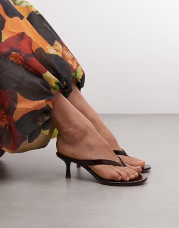 マンゴ レディース シューズ サンダル 踵 Mango heeled flip flop sandals インチ chocolate 黒茶