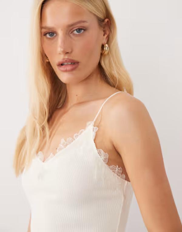マンゴ レディース トップス プルオーバー スピード競技 Mango lace detailing cami top インチ cream BEIGE ベージュ