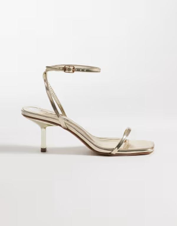 パブリックデザイア ワイドフィット レディース シューズ サンダル ヒール Public Desire Wide Fit Natalya barely there mid heels GOLD ゴールド|ReVida 店