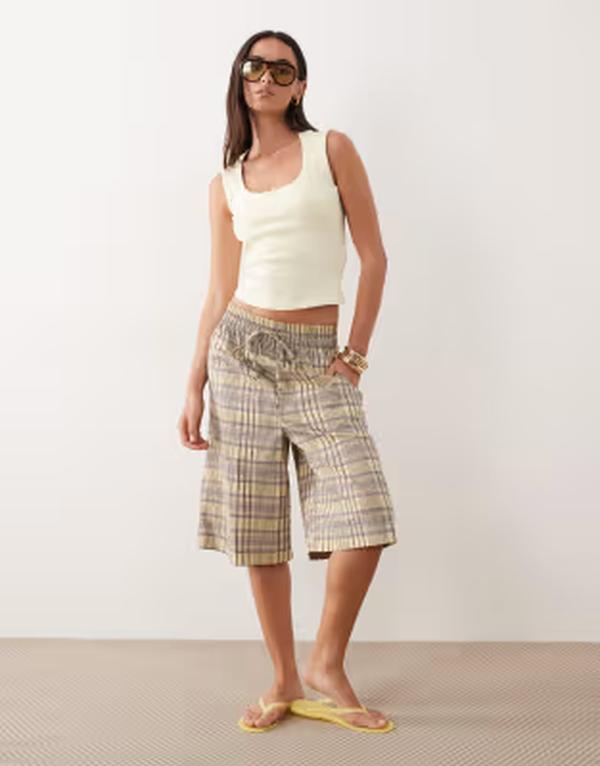エイソス レディース ボトムス 二分の一ズボン下・さる股引き 遊撃手ズボン下 ASOS DESIGN longline shorts インチ check 照合のしるし