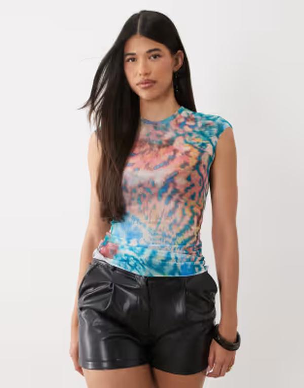 エーエフアールエム レディース トップス Tシャツ アニマル柄 プリント メッシュ キャップ AFRM Nina printed mesh cap sleeve top in pastel animal print Multi マルチカラー|ReVida 店