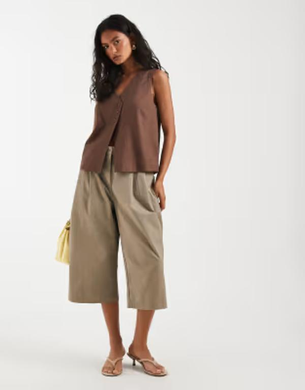 ピーシーズ レディース ボトムス ハーフパンツ・ショーツ ショートパンツ PIECES high rise longline bermuda shorts Greige ベージュ|ReVida 店