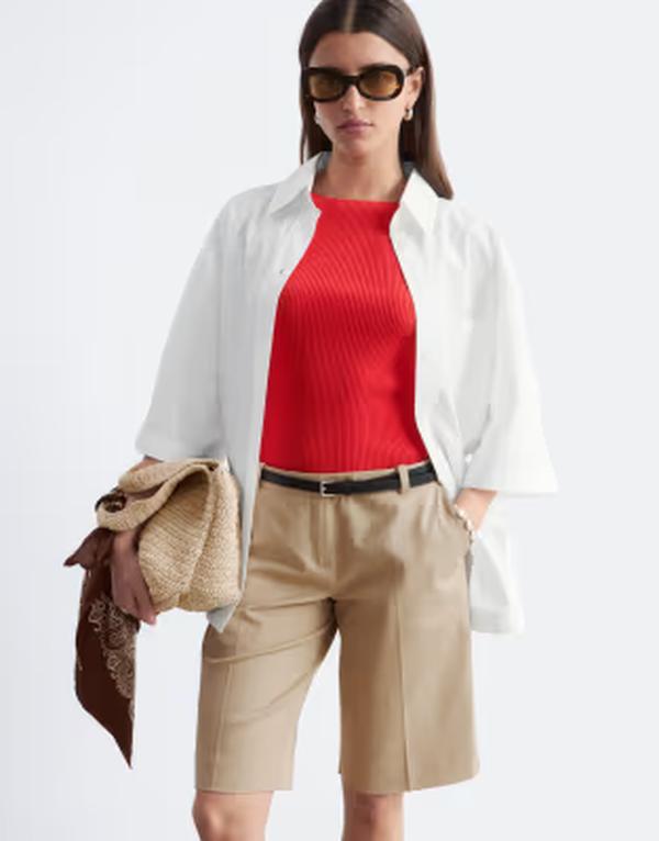 アンドアザーストーリーズ レディース ボトムス ハーフパンツ・ショーツ ショートパンツ コットン & Other Stories cotton blend tailo red bermuda shorts BEIGE ベージュ|ReVida 店