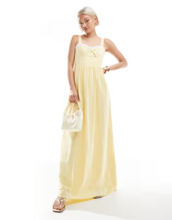ザ・フロリック レディース トップス ワンピース フリル コントラスト マキシ The Frolic exclusive sweetheart contrast ruffle trim bow detail maxi dress in yellow イエロー｜ReVida 店