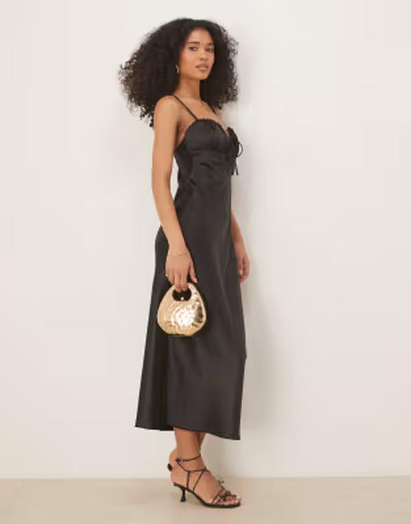 ジーナトリコ レディース トップス ワンピース ギャザー ミディ サテン Gina Tricot satin ruched front midi dress Black ブラック|ReVida 店