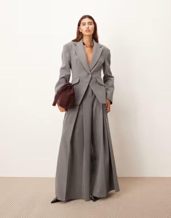 アレンジ レディース アウター ジャケット・ブルゾン ウエストマーク ブレザー ARRANGE premium tailo red blazer with cinched waist - part of a set Gray グレー|ReVida 店