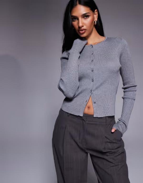 カイア レディース アウター カーディガン ニット Kaiia knit shrunken cardigan in charcoal チャコール｜ReVida 店