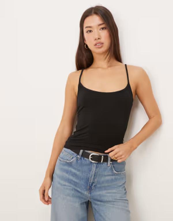 ジーナトリコ レディース トップス ベスト Gina Tricot strap tank top Black ブラック｜ReVida 店 7,965円