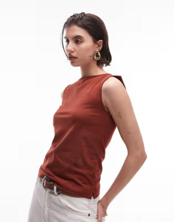 アルケット レディース トップス Tシャツ ジャージー ARKET jersey boat neck tank top in rust Red レッド|ReVida 店