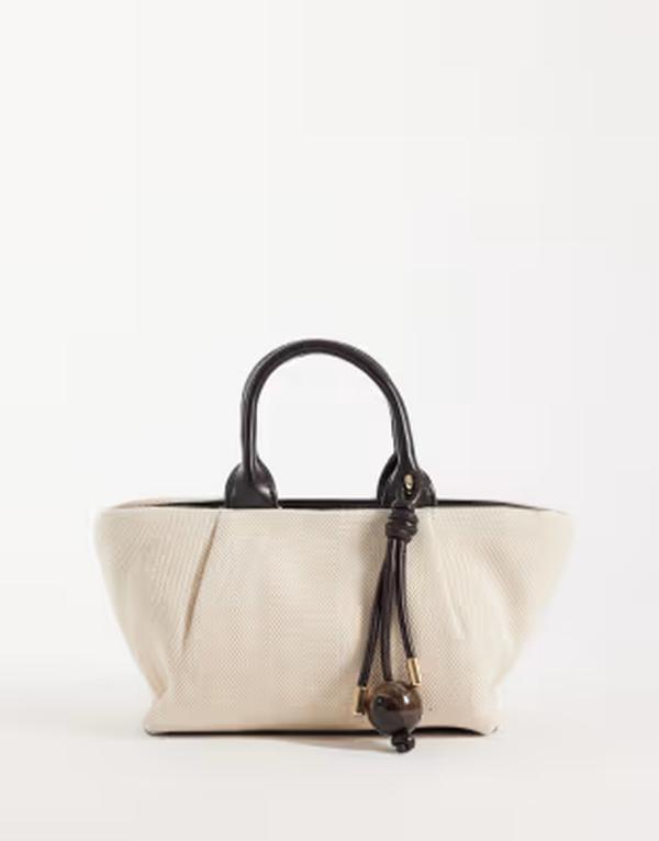 マンゴ レディース バッグ Mango small structu red slouch shoulder bag Black ブラック｜ReVida 店