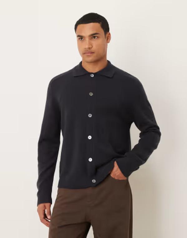 アル毛布 メンズ アウター 編み物・スウェーター スポーツシャツ 毛糸 ジレー ARKET pure wool cardigan with button front and polo collar Navy blue 米国海軍