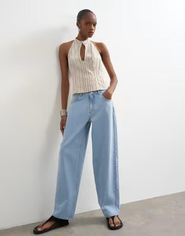 トップショップ レディース ボトムス デニムパンツ ローライズ ジーンズ Topshop Lowrie low rise baggy jeans in bleach｜ReVida 店
