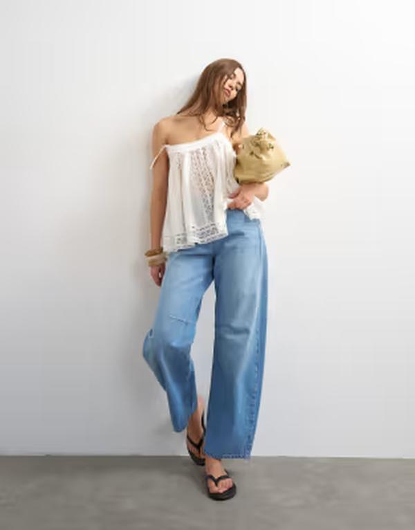トップショップ レディース ボトムス デニムパンツ ジーンズ Topshop Barrel mid rise jeans in bleach｜ReVida 店