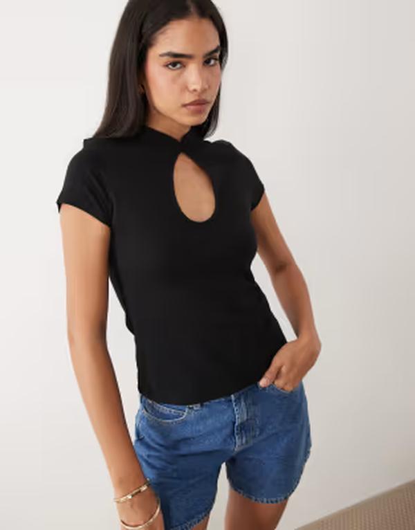 ジーナトリコ レディース トップス Tシャツ ハイネック Gina Tricot high neckeyhole top Black ブラック｜ReVida 店