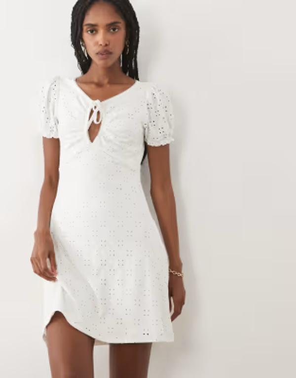 ミスセルフフリッジ レディース トップス ワンピース ミニ Misselfridge textu red mini dress with keyhole and picotrim WHITE ホワイト|ReVida 店