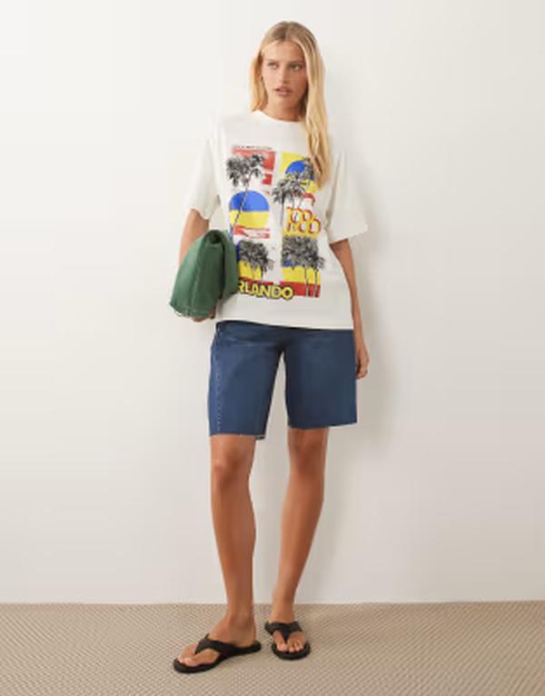 エイソス レディース トップス Tシャツ ヴィンテージ グラフィック ASOS DESIGN oversized T-shirt with vintage Florida Orlando graphic in cream クリーム｜ReVida 店