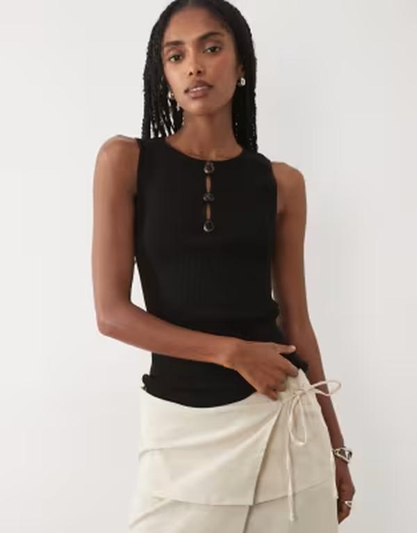 マンゴ レディース トップス ベスト ノースリーブ Mango beaded sleeveless top Black ブラック｜ReVida 店