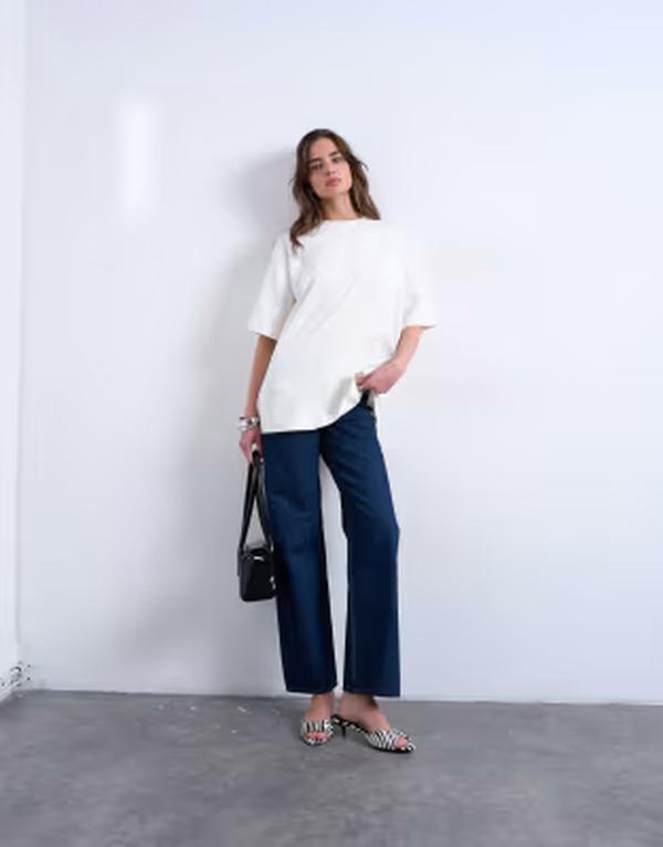 トップショップ レディース ボトムス デニムパンツ ストレート ローライズ ジーンズ Topshop Ember low rise relaxed straight leg jeans indigo rinse Dark Blue ブルー|ReVida 店