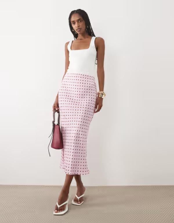 ノーバディーズ チャイルド レディース ボトムスカート ドット柄 ハイウエスト ドット ミディ サテン Nobody's Child Alana satin high waist midi skirt polka dot pink ピンク｜ReVida 店