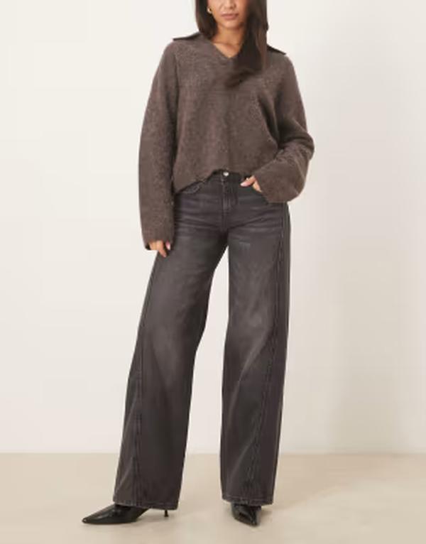 ジーナトリコ レディース ボトムス デニムパンツ ワイドレッグ ジーンズ Gina Tricot lowaist wide leg front seaming jeans in off black ブラック｜ReVida 店