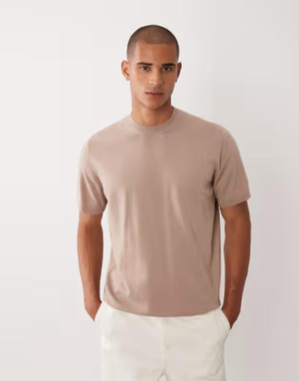 エイソス メンズ トップス Tシャツ クルーネック ニット ASOS DESIGN Essential relaxed fine knit crew neck in stone Taupe トープ｜ReVida 店